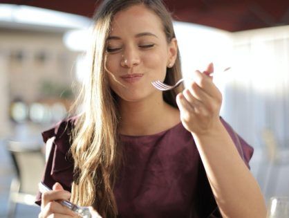 5 light yet satisfying meals to keep you full until dinner